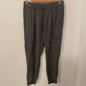 BUNDLE: Banana Republic Petite Army Green AND Black Joggers